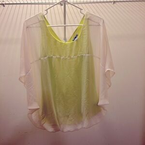 Apple green tank with over lay white, bat sleeveElastic waist V-necklargeexpress